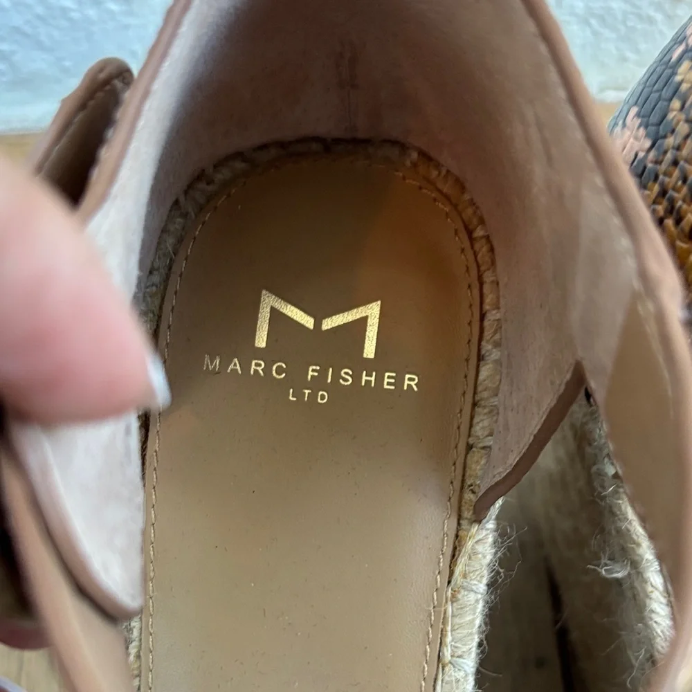 Marc Fisher Leather Snakeskin Alida Espadrille Wedge Sandal sz 9